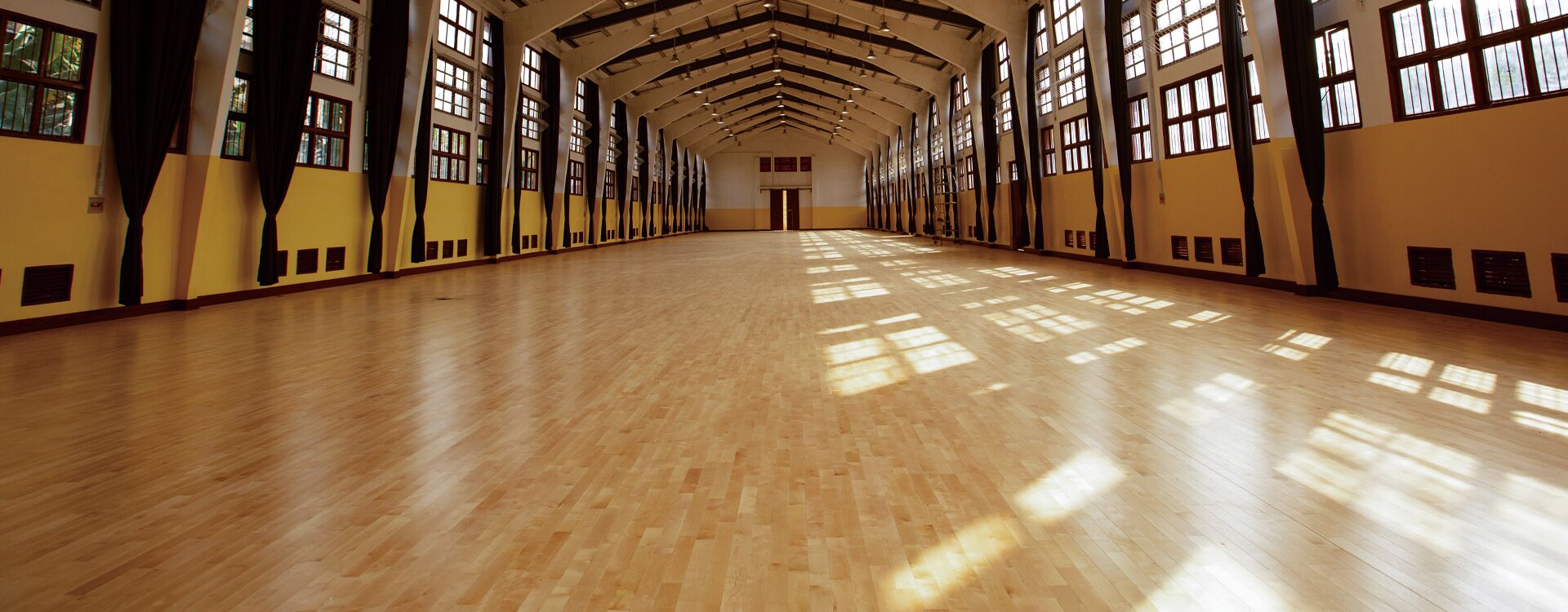 Is the performance of Hardwood Sports Flooring Systems stable