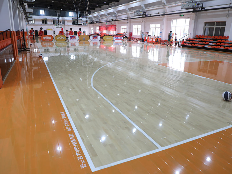 Nbfloor1003.jpg